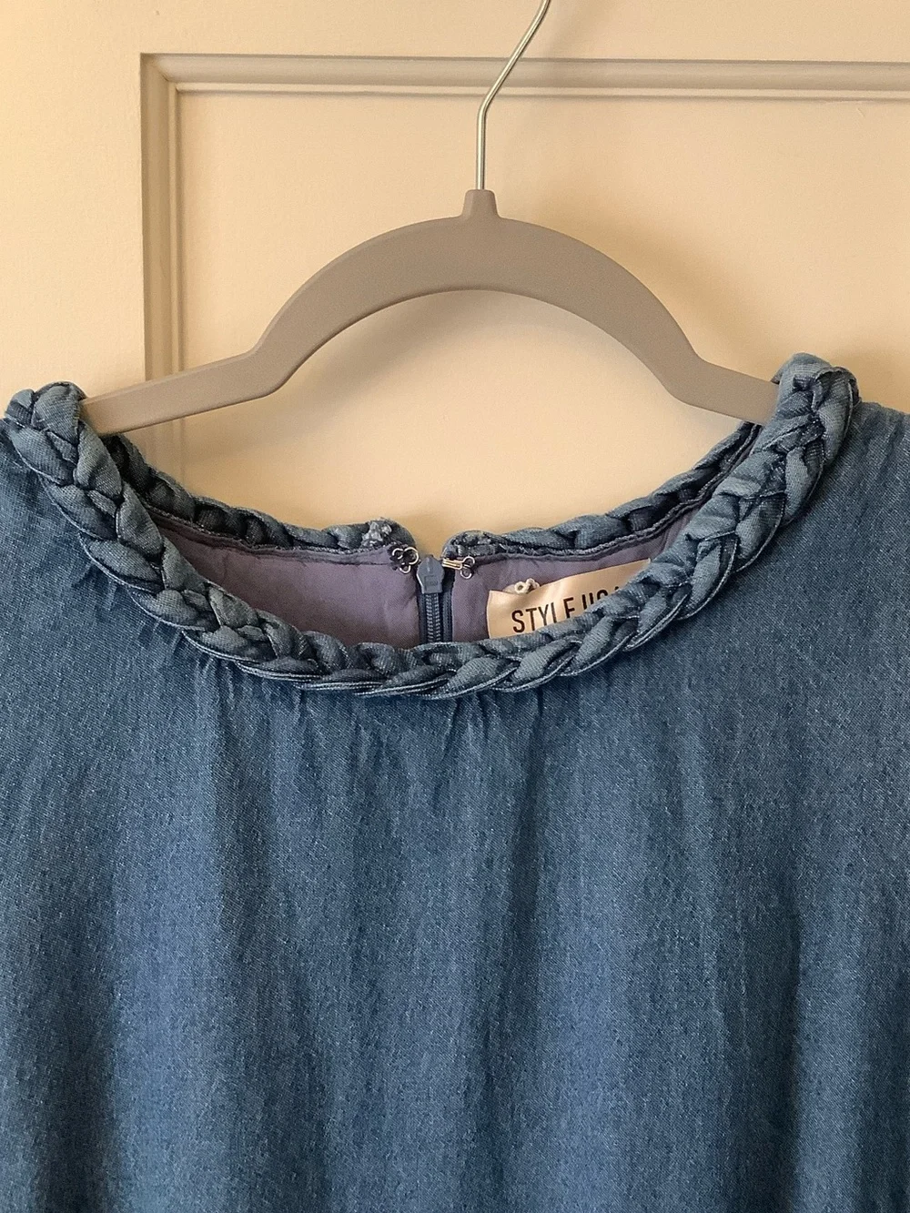 Sleeveless Chambray Midi Dress in Blue with Braided Trim - Picture 5 of 9